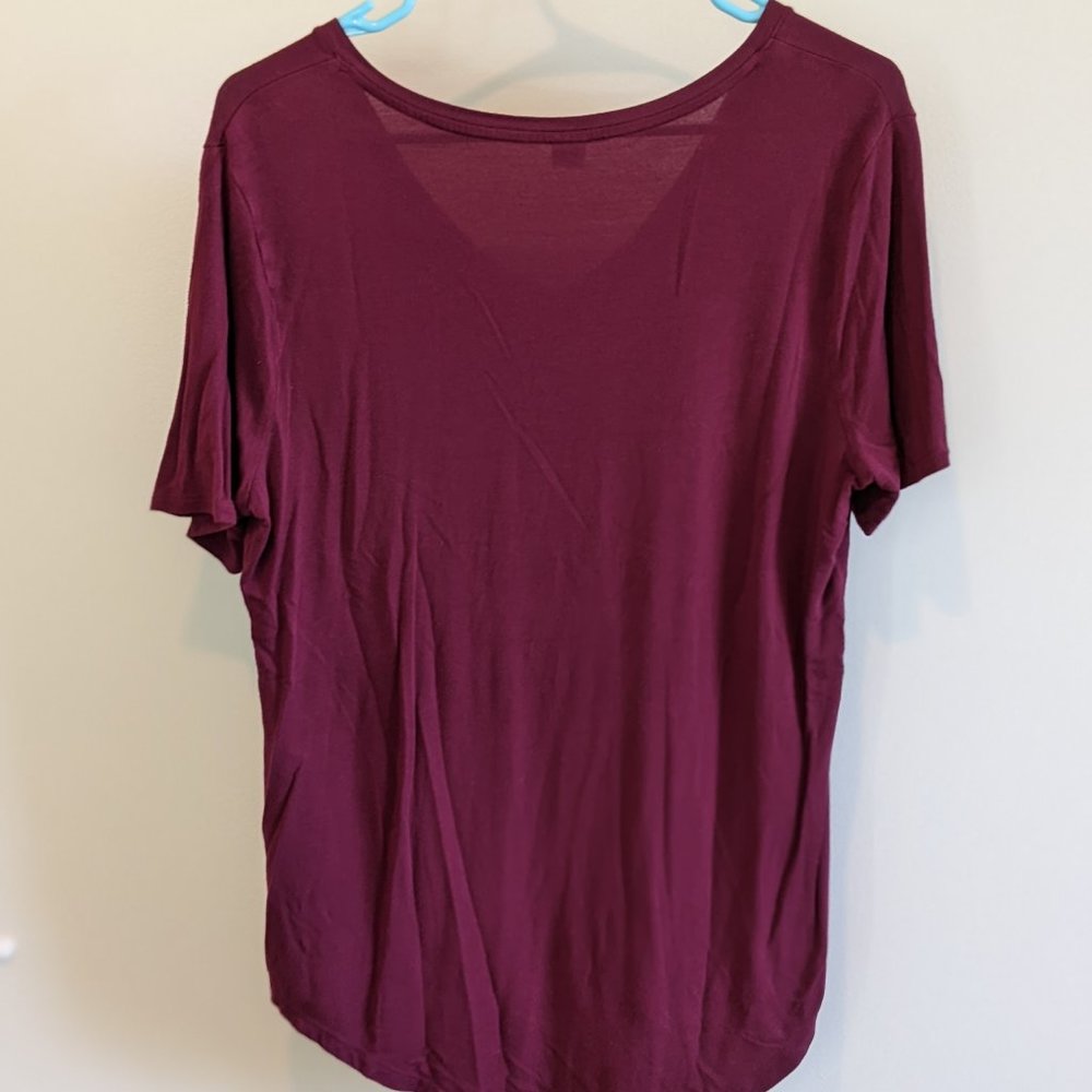 old navy v neck